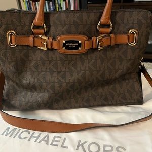 Michael Kors handbag , perfect condition
